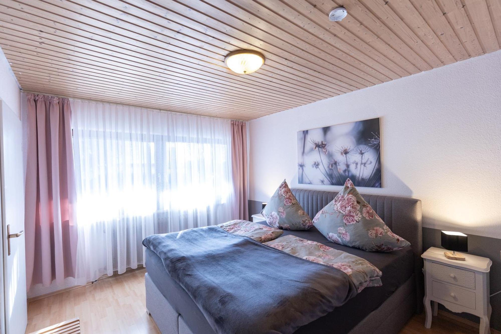 AlthutteElw, Sep. Eingang, Ueberdachte Terrasse, Naehe Backnang公寓 外观 照片